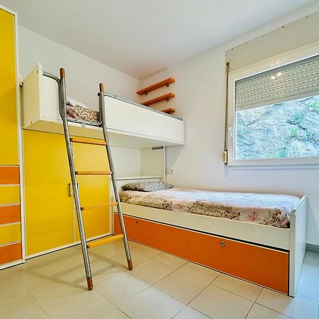 Roc Mar 3 3D - Apartamento Cerca Del Centro Y De La Playa - Terraza Con Vistas Al Mar Y Al Puerto Roses Kültér fotó