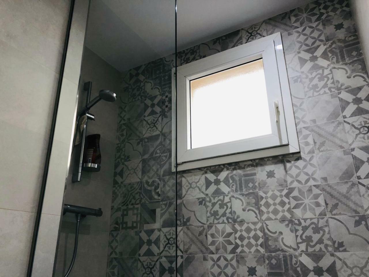 Roc Mar 3 3D - Apartamento Cerca Del Centro Y De La Playa - Terraza Con Vistas Al Mar Y Al Puerto Roses Kültér fotó